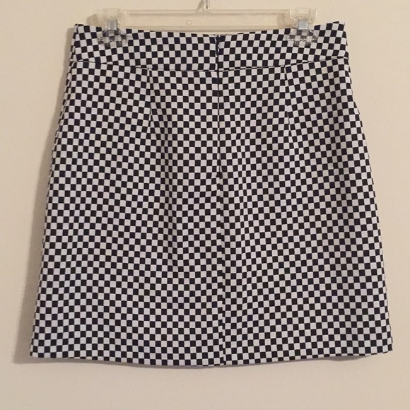 ZARA WOMAN BLACK & WHITE CHECKERED SKIRT - Picture 3 of 7